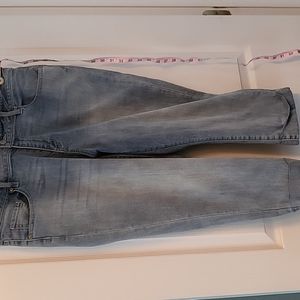NY&Co Curvy Cropped Jeans